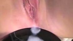 swallowing a creampie